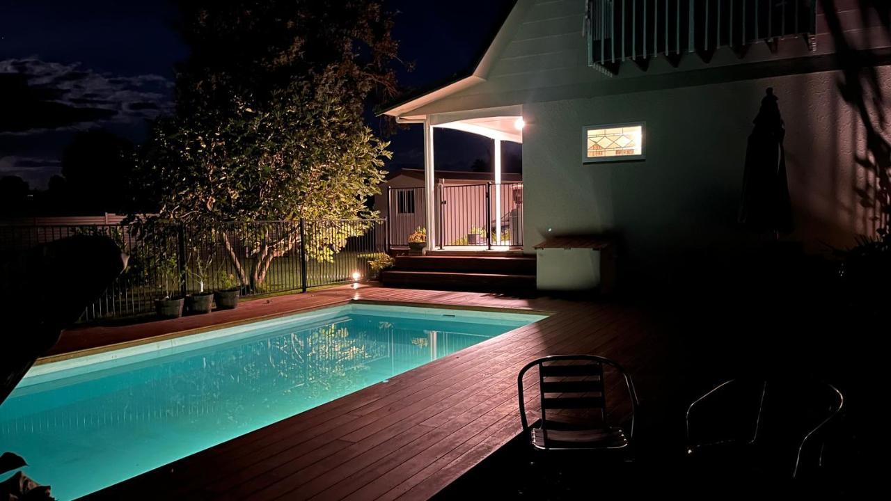 Live Large In The Village Havelock North Exterior photo